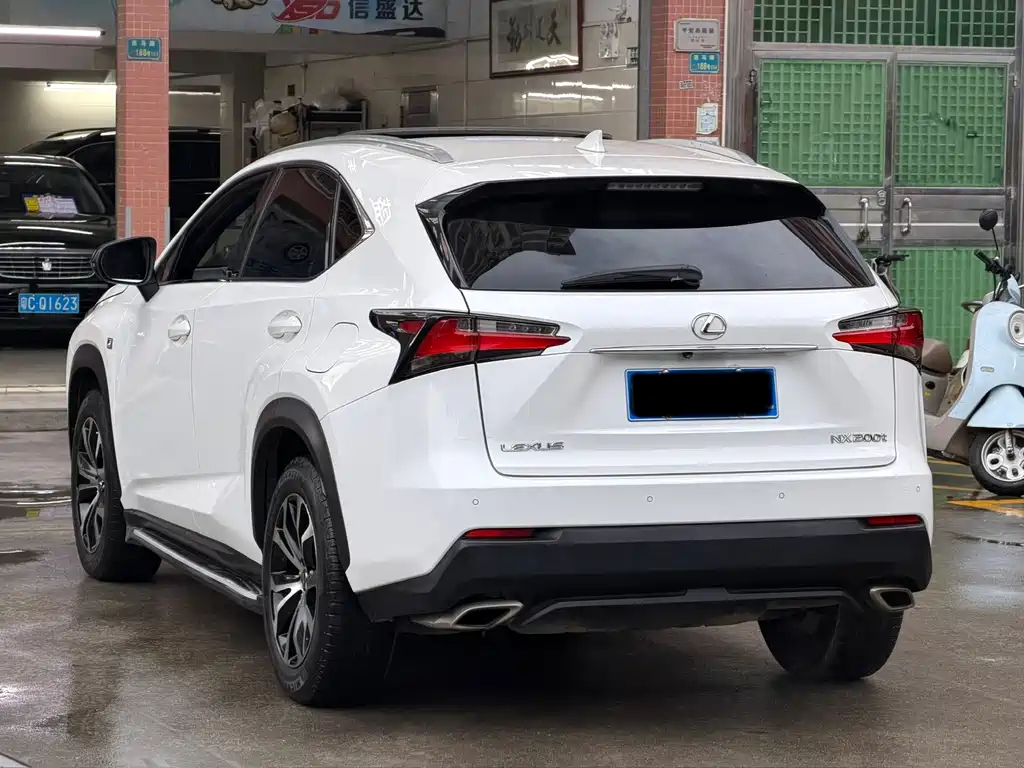 Lexus NX 2015 — фото 6