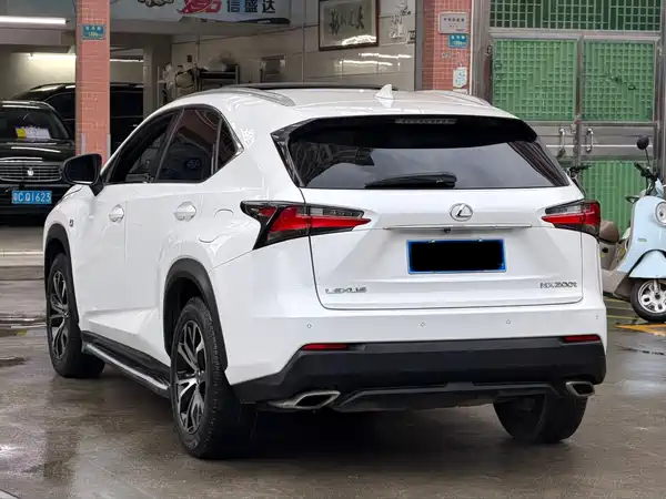 Lexus NX 2015