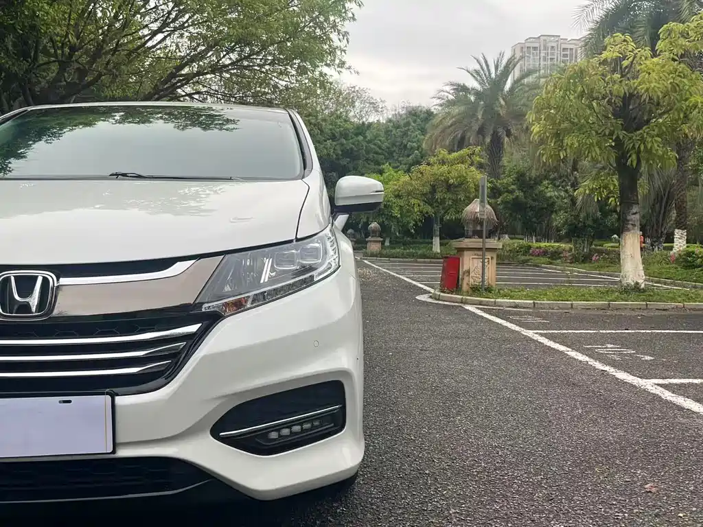 Honda Odyssey 2020 — фото 14