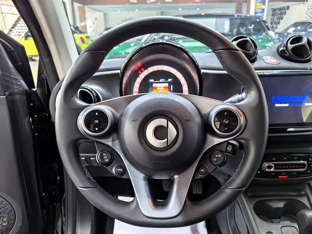 smart Fortwo 2019 — фото 8