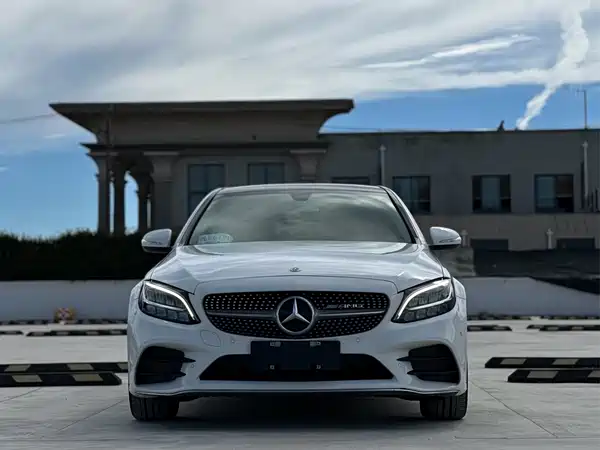 Mercedes-Benz C-Class 2019