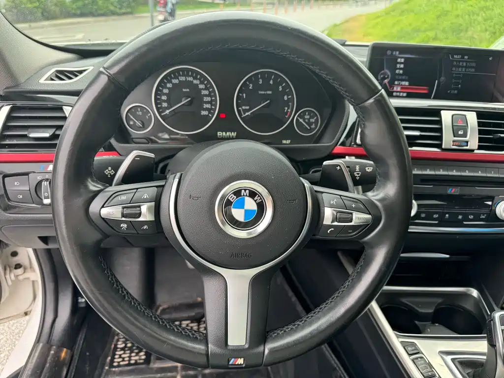 BMW 3 Series 2015 — фото 8