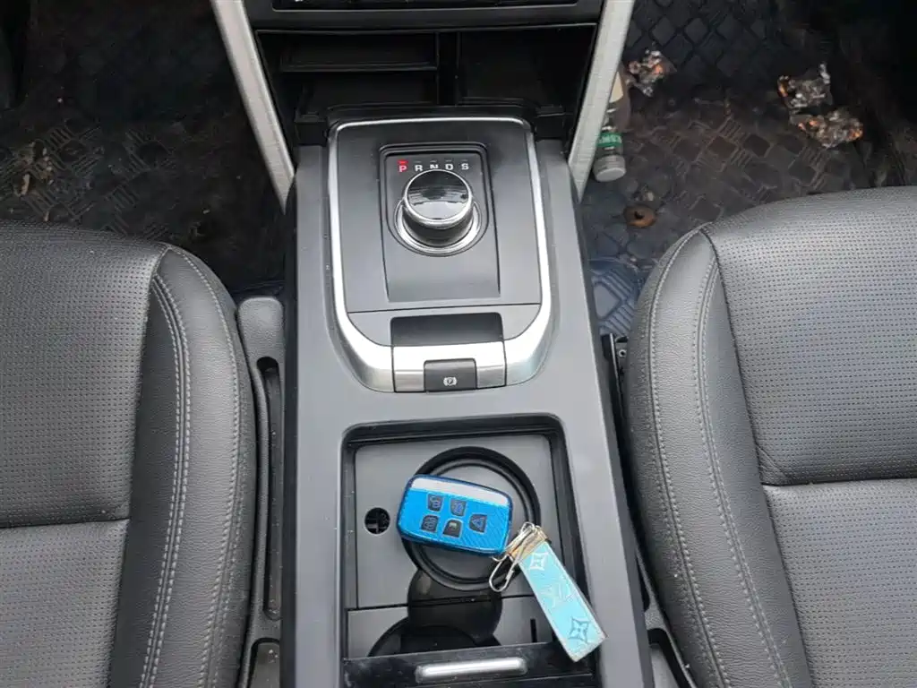 Land Rover Discovery Sport 2019 — фото 14