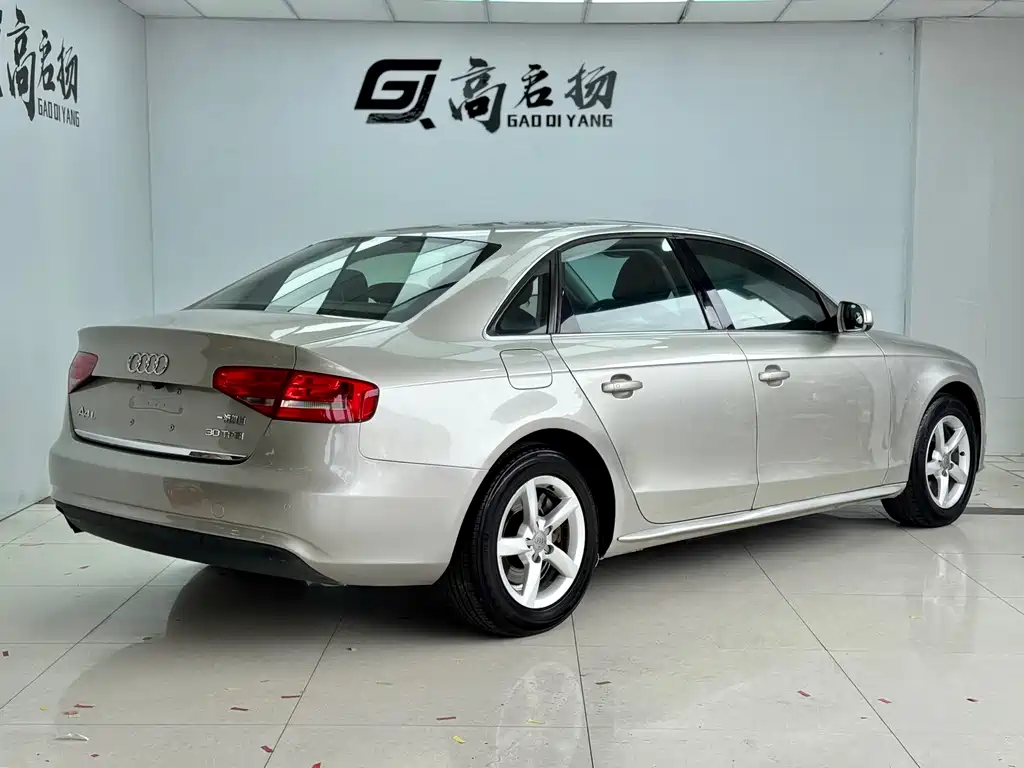 Audi A4L 2015 — фото 21