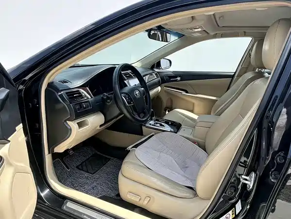 Toyota Camry 2016