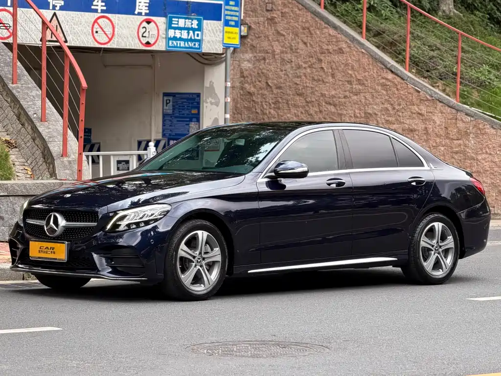 Mercedes-Benz C-Class 2020 — фото 1