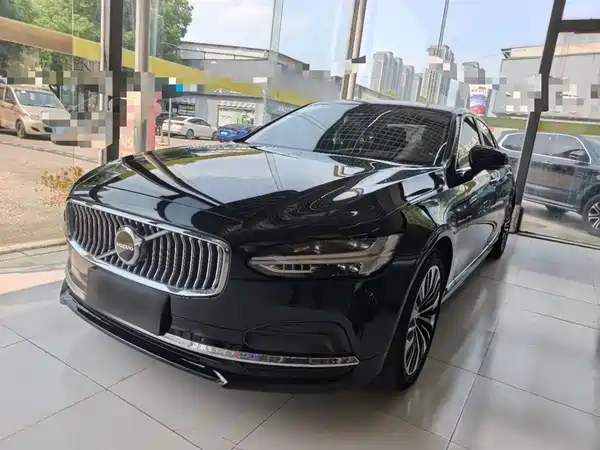 Volvo S90 2023