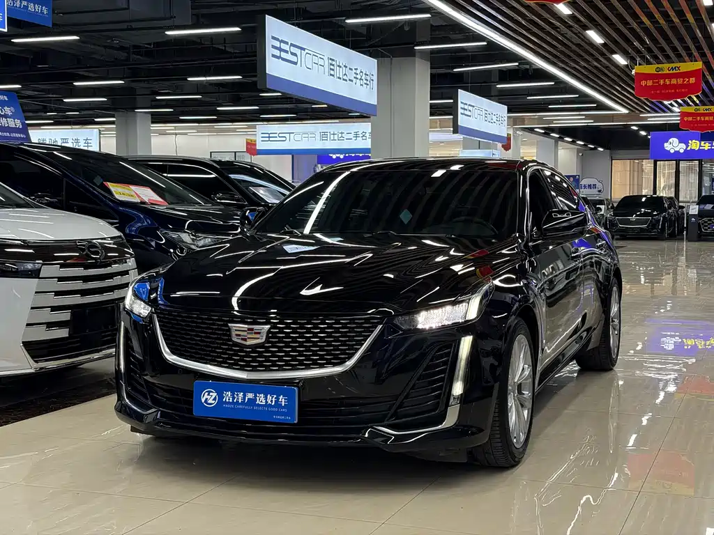 Cadillac CT5 2024 — фото 1