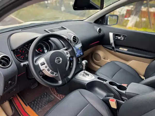Nissan Qashqai 2012