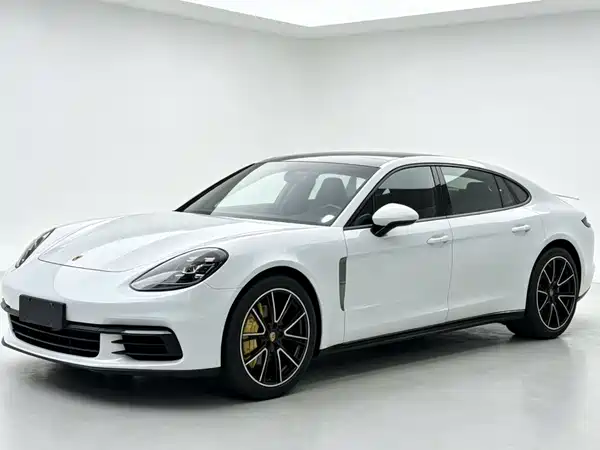 Porsche Panamera 2018