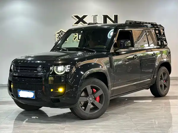 Land Rover Defender 2023