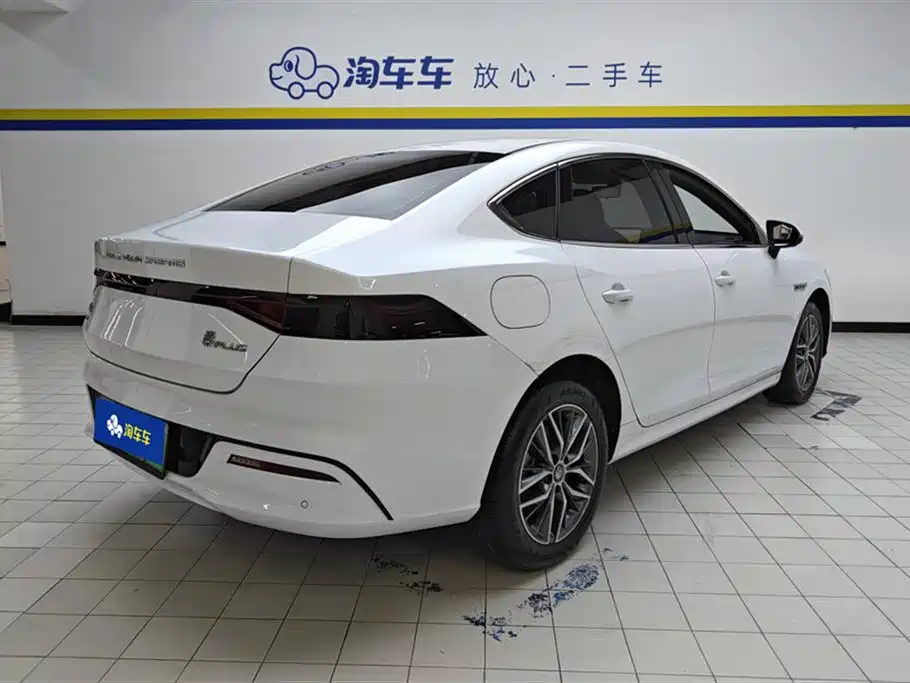 BYD Qin PLUS 2023 — фото 3