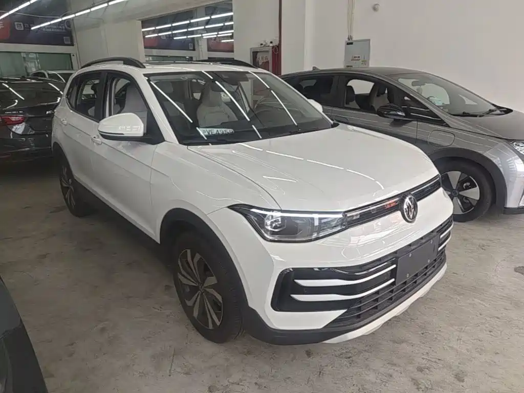 Volkswagen Tharu 2025