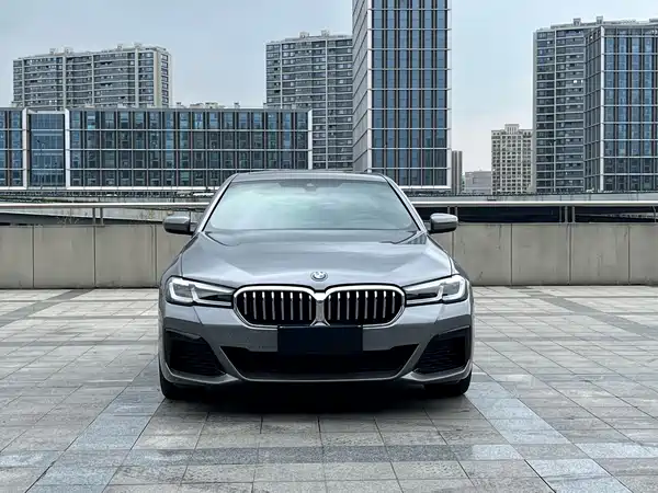 BMW 5 Series 2023