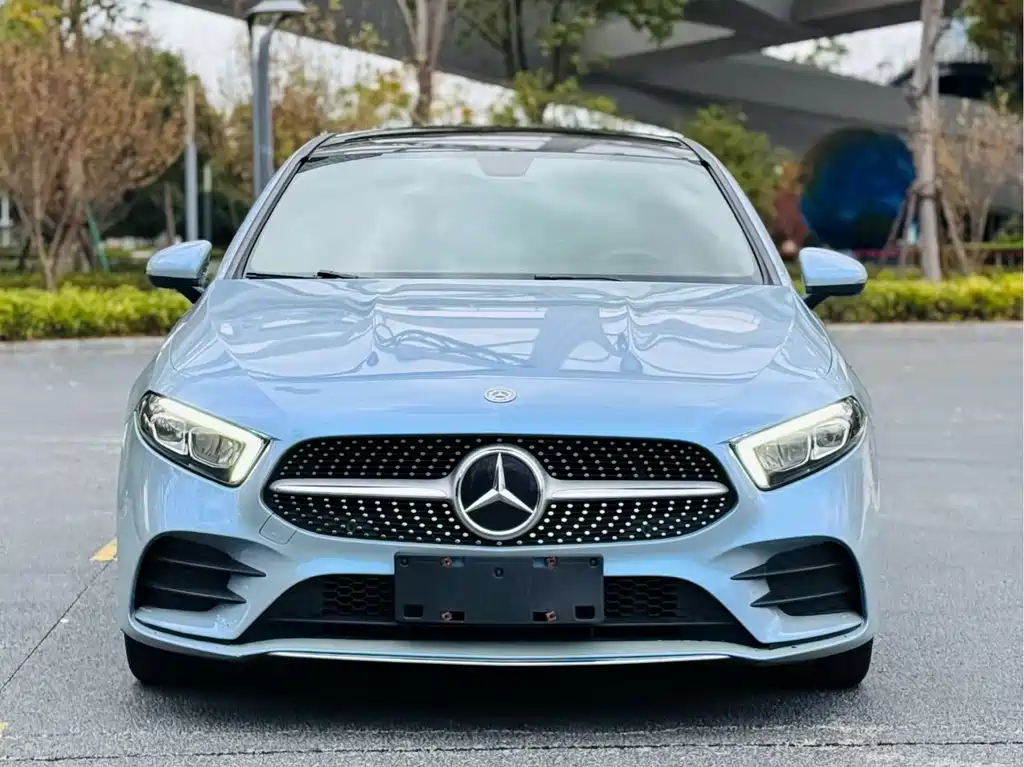 Mercedes-Benz A-Class 2020 — фото 2