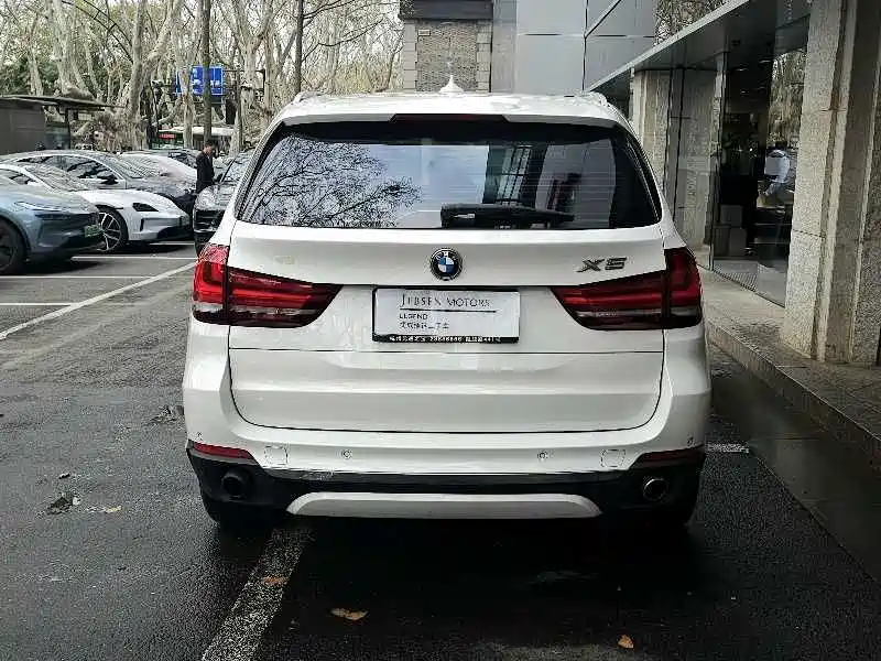 BMW X5 2018 — фото 6