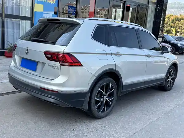 Volkswagen Tiguan L 2019
