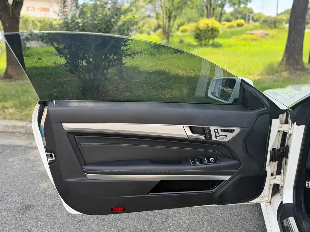 Mercedes-Benz E-Class 2016