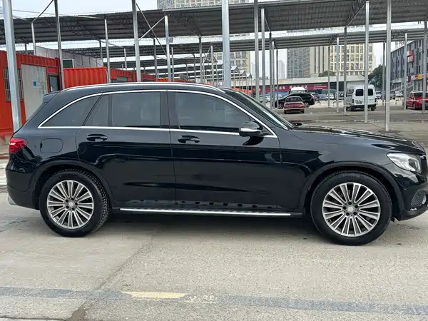 Mercedes-Benz GLC 2017