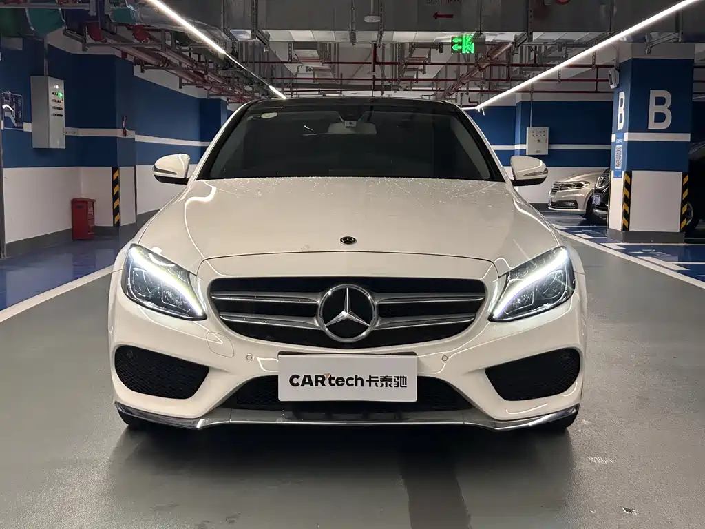 Mercedes-Benz C-Class 2018