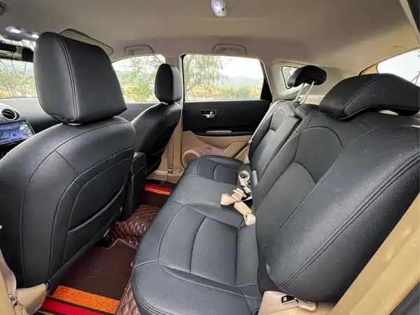 Nissan Qashqai 2012