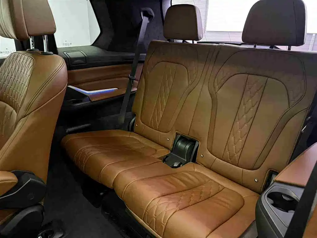 BMW X7 2021 — фото 15