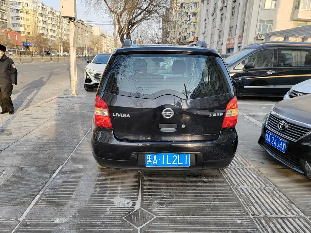 Nissan Livina 2013