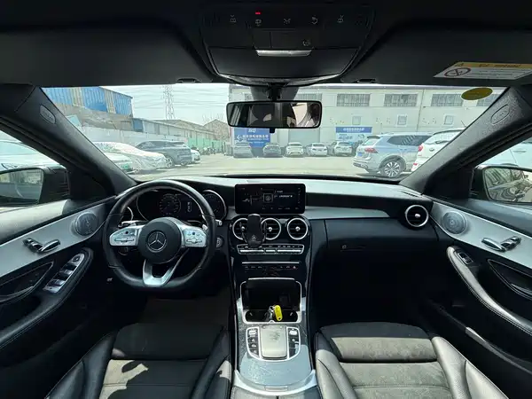 Mercedes-Benz C-Class 2021