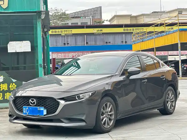 Mazda 3 Axela 2021