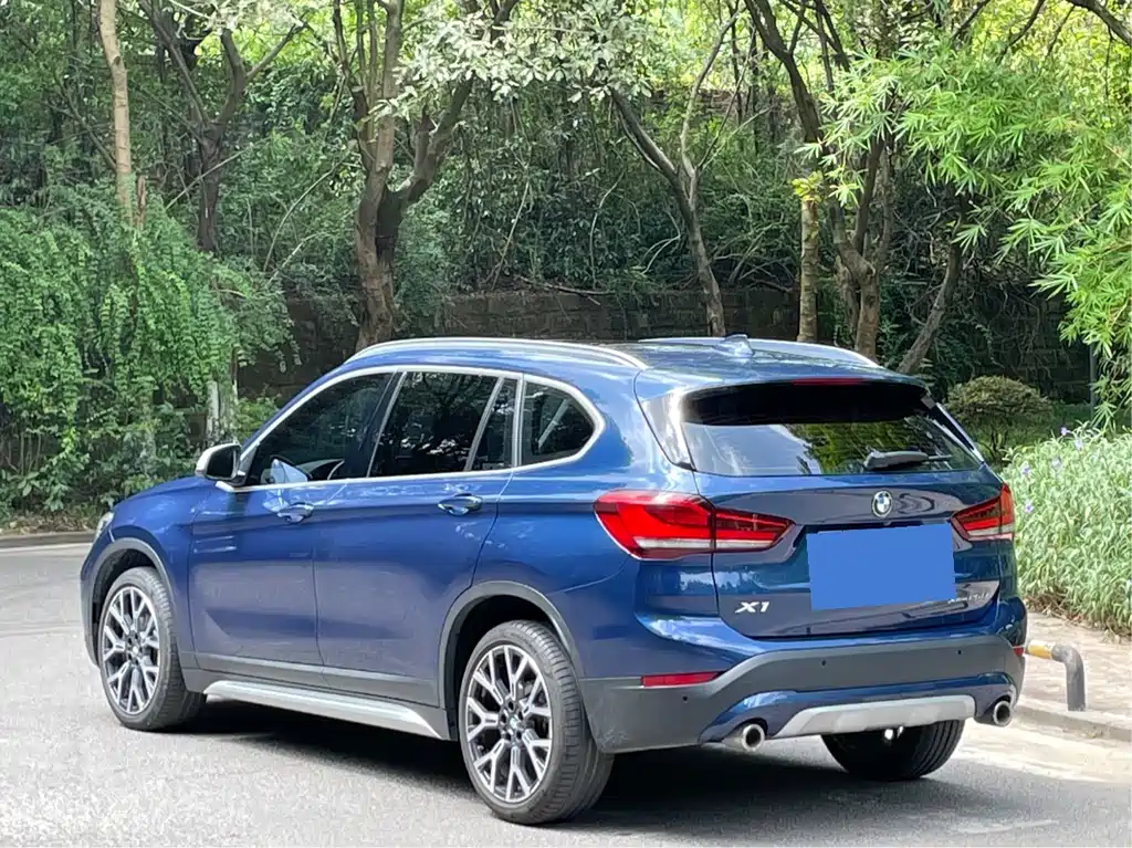 BMW X1 2021 — фото 6