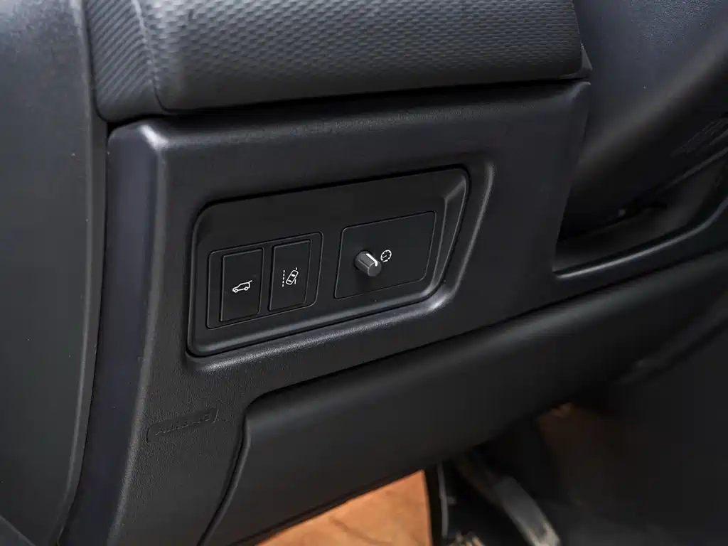 Land Rover Discovery Sport 2019 — фото 24