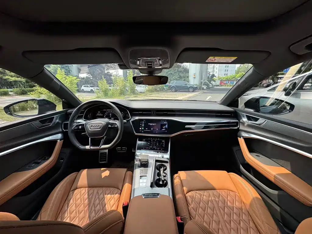 Audi A7L 2022 — фото 12