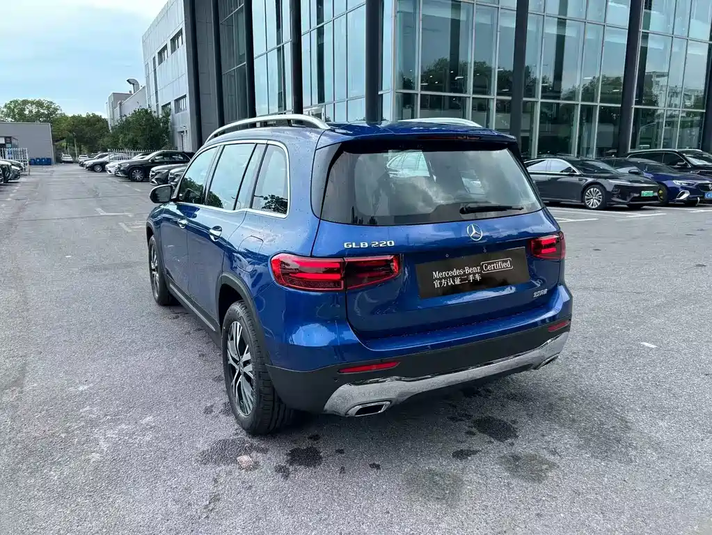 Mercedes-Benz GLB 2026