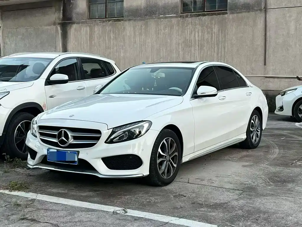 Mercedes-Benz C-Class 2017
