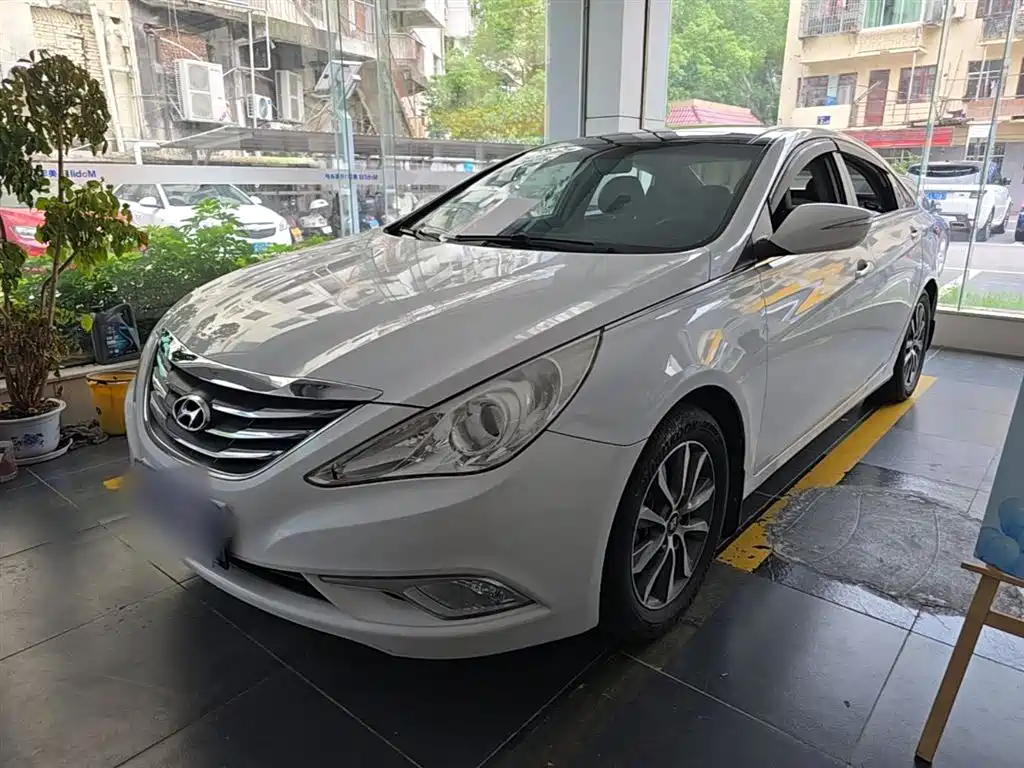 Hyundai Sonata 2016 — фото 2
