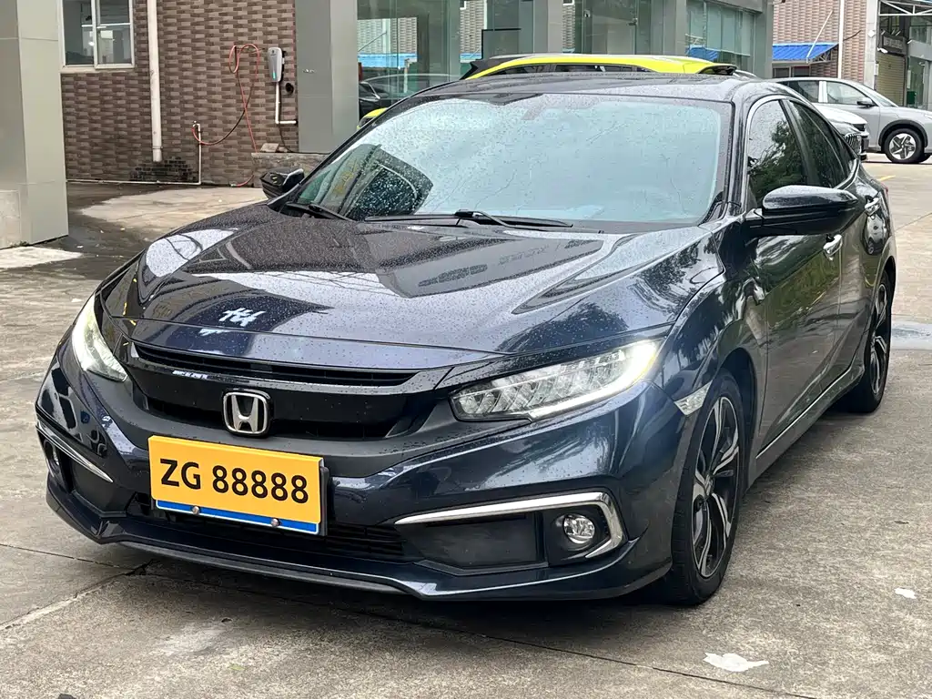 Honda Civic 2020 — фото 1