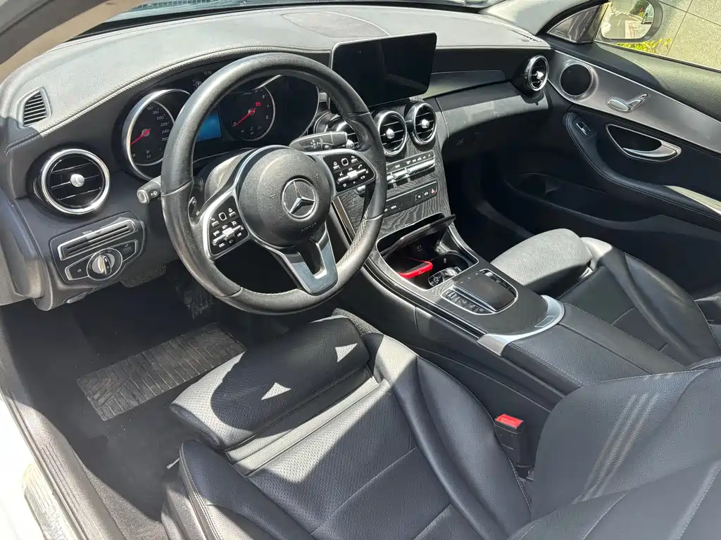 Mercedes-Benz C-Class 2019