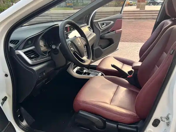 Honda Crider 2016