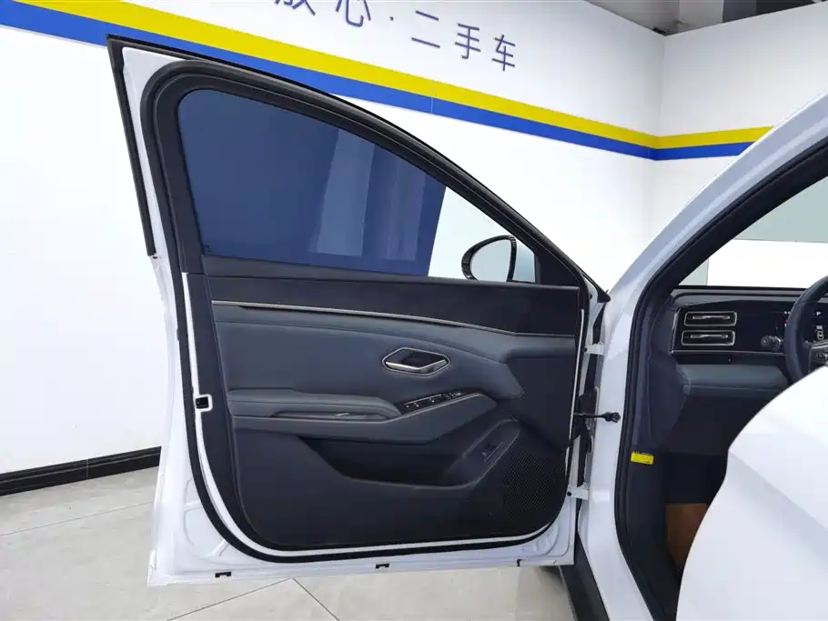 BYD Qin L 2024 — фото 7