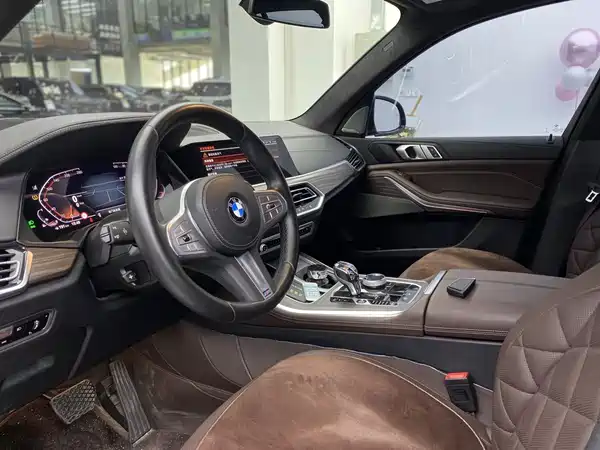 BMW X5 2023