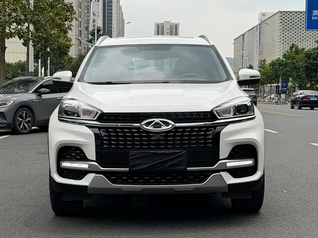 Chery Tiggo 8 2018 — фото 2