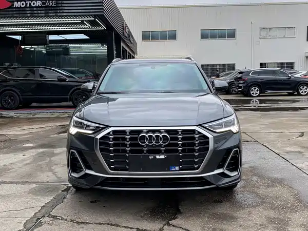 Audi Q3 2022
