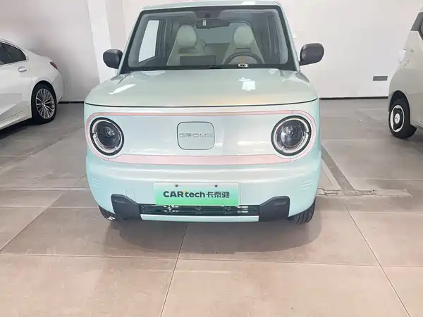 Geely Galaxy Panda 2023