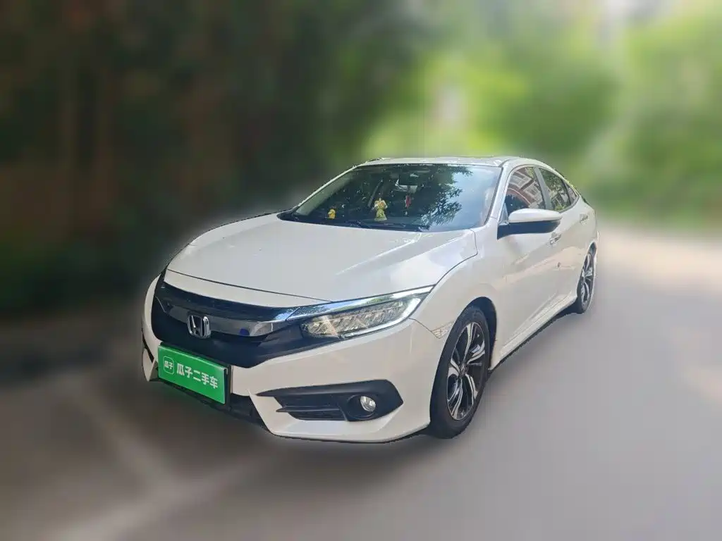 Honda Civic 2018 — фото 1