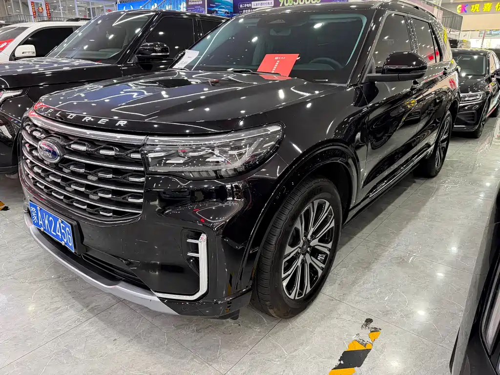 Ford Explorer 2025 — фото 10
