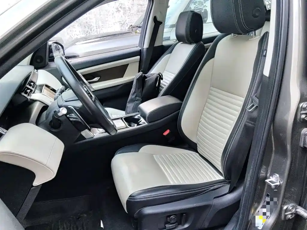 Land Rover Discovery Sport 2021 — фото 22