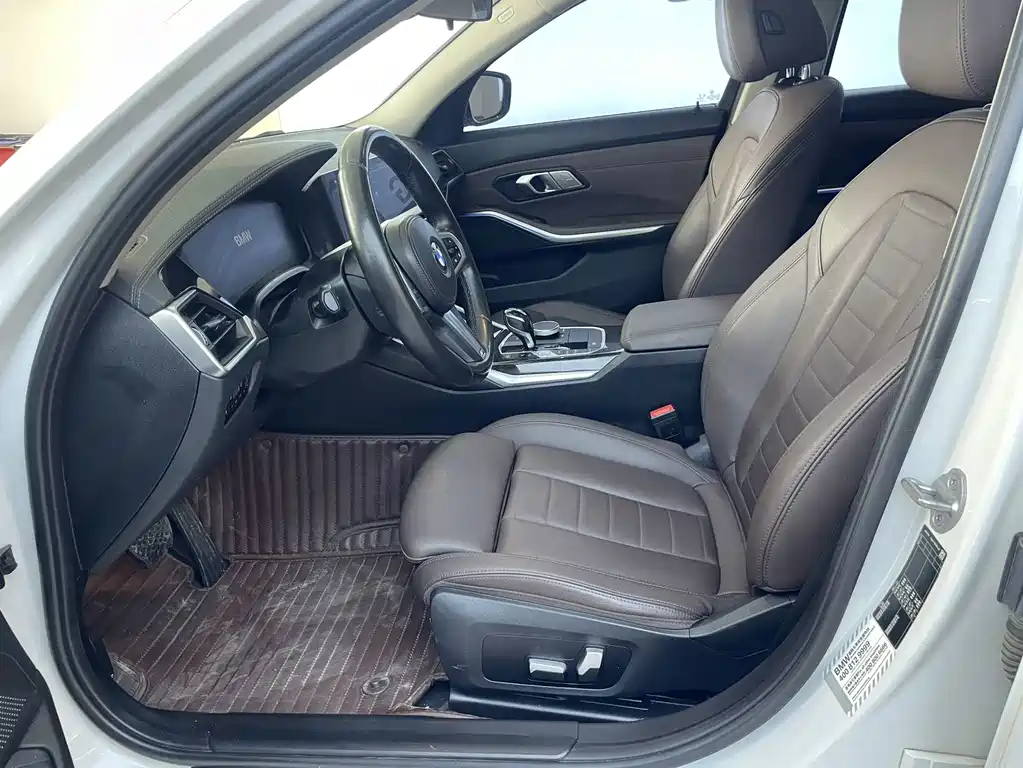 BMW 3 Series 2021