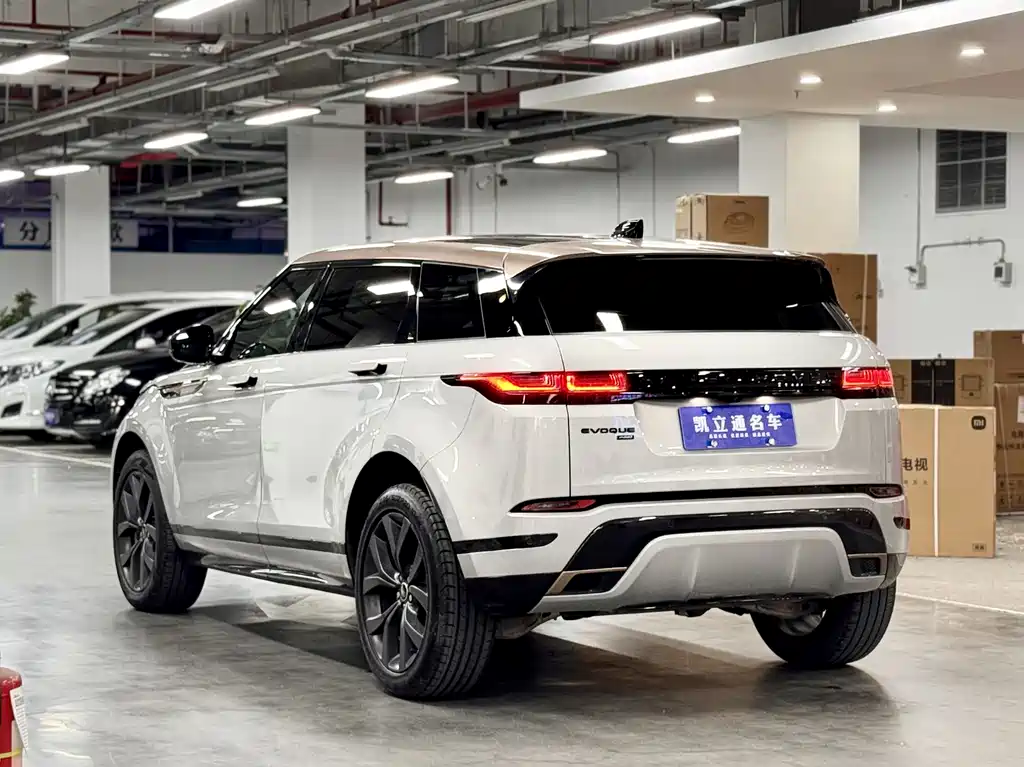 Land Rover Evoque 2024 — фото 3