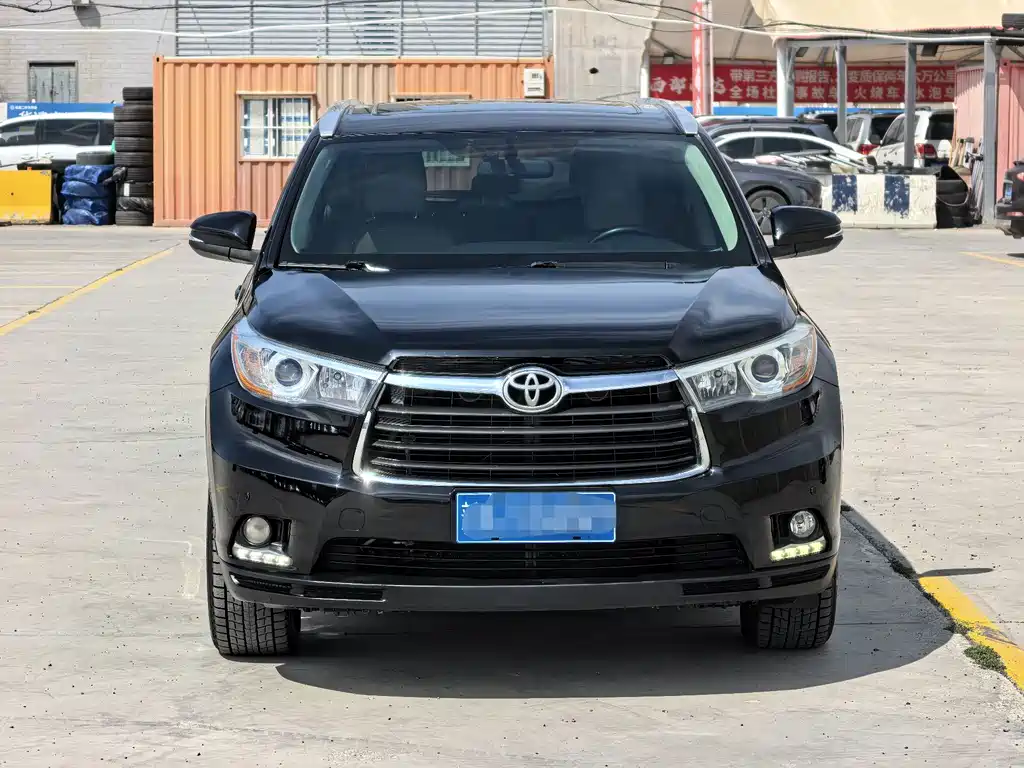 Toyota Highlander 2016 — фото 2