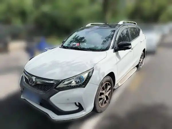 BYD Song 2015